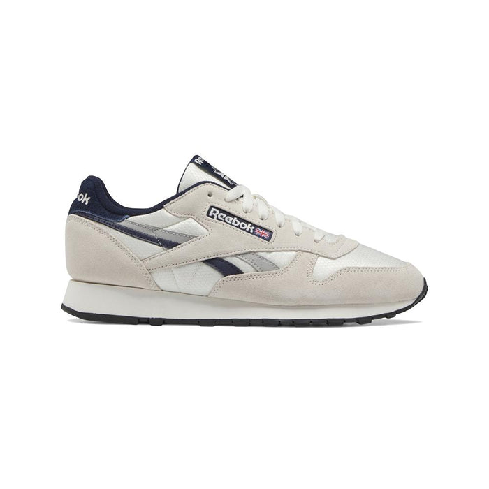 GY7302 Reebok Lifestyle Masculino Classic_Leather_Chalk Vector Navy/Core Black