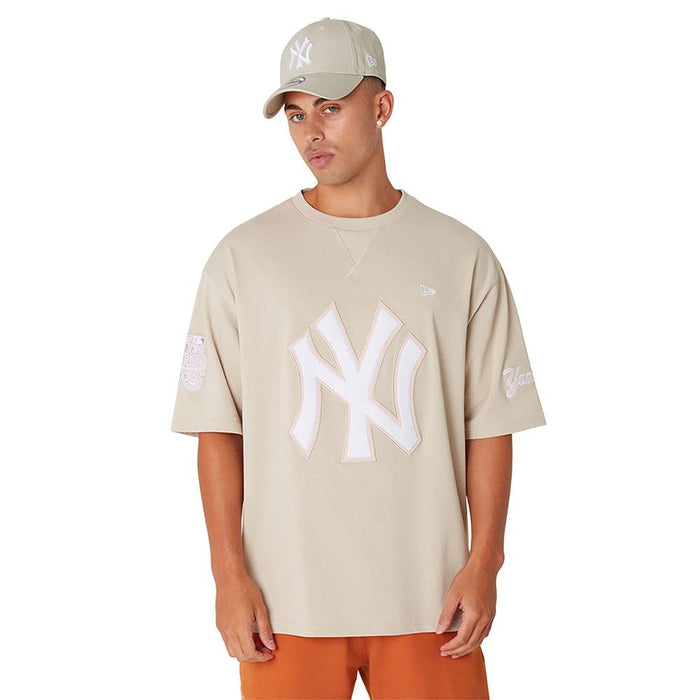 New_Era Remeras MLB New_York_Yankees Wold_Series_Patch Oversized Light_Beige